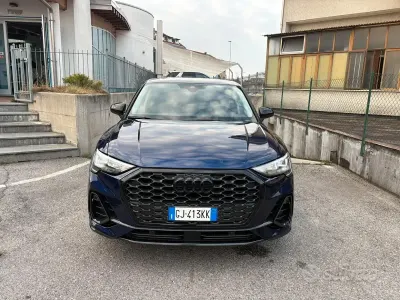 Usata Audi Q3 Sportback S-Line 150 CV (110 kW) 2021 Bluazzurro SUV