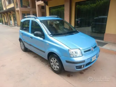 Gebraucht Fiat Panda Dynamic 60 PS (44 kW) 2010 Blau Kleinwagen
