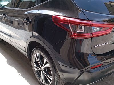 Nero Usata 2019 Nissan Qashqai N-Connecta SUV | 15.500 € (Buon prezzo)