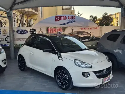 Usata Opel Adam 87 CV (63 kW) 2016 Bianco Utilitaria