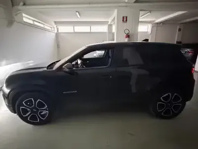 Nuova Jeep Avenger 101 CV (74 kW) 2025 Nero SUV