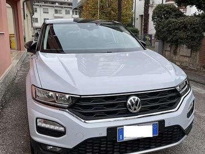 Usata VW T-Roc Style 116 CV (85 kW) 2019 Bianco SUV