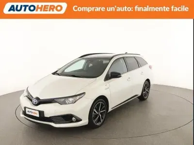 Usata Toyota Auris Touring Sports Edition 99 CV (72 kW) 2017 Bianco Station wagon