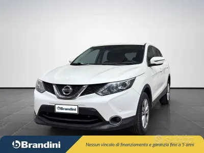 Usata Nissan Qashqai Acenta 110 CV (80 kW) 2016 Bianco SUV