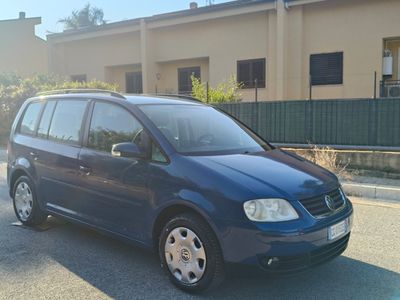 Usata VW Touran 101 CV (74 kW) 2005 Monovolume