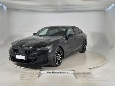 Begagnad BMW 520 M Sport 197 HK (144 kW) 2025 Svart Sedan