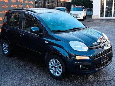 Usata Fiat Panda Life 69 CV (50 kW) 2020 Blu Utilitaria