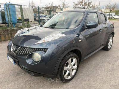 Usata Nissan Juke Tekna 117 CV (86 kW) 2011 Gray SUV