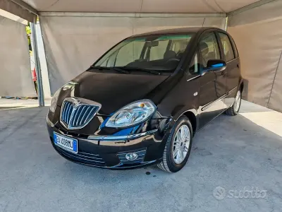 Usata Lancia Musa 77 CV (56 kW) 2010 Nero Monovolume