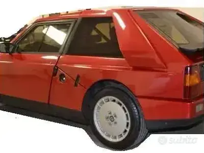 Usata Lancia Delta S 250 CV (183 kW) 1985 Rosso Utilitaria