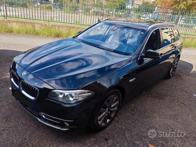 Usata BMW 520 Comfort Edition 190 CV (139 kW) 2016 Nero Station wagon