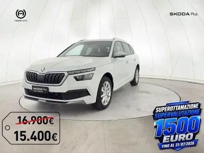 Usata Skoda Kamiq Monte Carlo 110 CV (80 kW) 2023 Argento tetto nero SUV