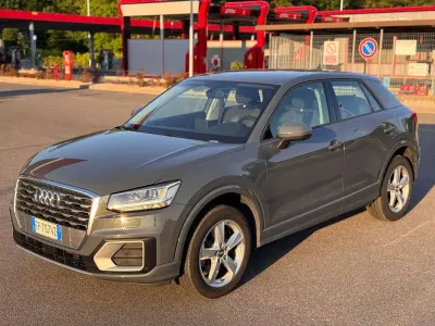 Usata Audi Q2 150 CV (110 kW) 2018 Grigio SUV