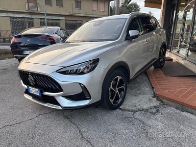 Usata MG HS Luxury 162 CV (119 kW) 2024 Grigio SUV