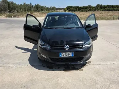 Usata VW Polo 69 CV (50 kW) 2014 Nero Berlina
