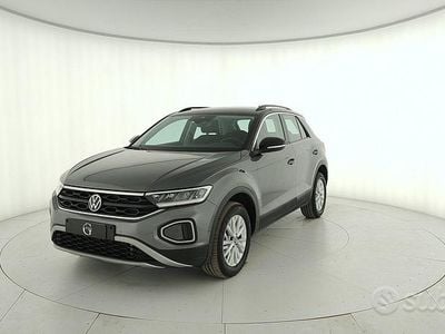 Occasion VW T-Roc R-line 150 ch (110 kW) 2024 Gris SUV