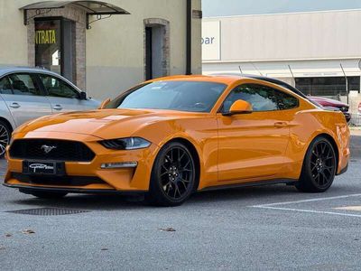 Usata Ford Mustang Fastback 290 CV (213 kW) 2018 Arancione Coupé