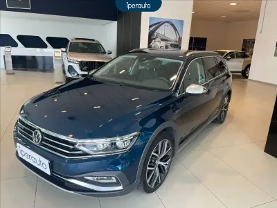 Usata VW Passat Alltrack 190 CV (139 kW) 2019 Blu Station wagon