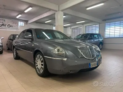 Usata Lancia Thesis 150 CV (110 kW) 2003 Grigio Berlina