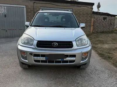 Usata Toyota RAV4 150 CV (110 kW) 2001 SUV