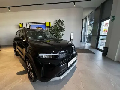 Nouvelle Opel Frontera 145 ch (106 kW) 2026 Noir SUV