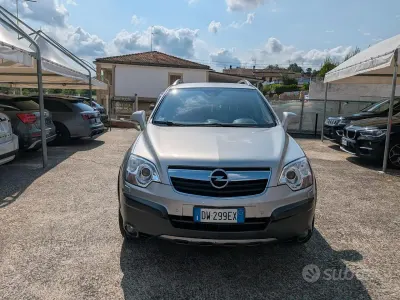 Usata Opel Antara Cosmo 150 CV (110 kW) 2009 Grigio SUV