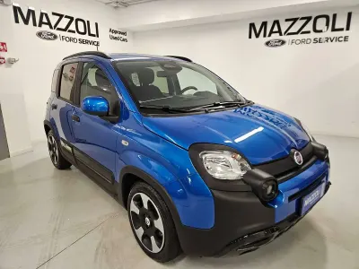 Nuova Fiat Panda Cross Cross 69 CV (50 kW) 2025 Blu/azzurro Utilitaria
