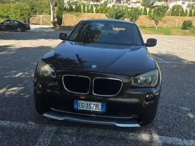 Usata BMW X1 143 CV (105 kW) 2011 Marrone SUV