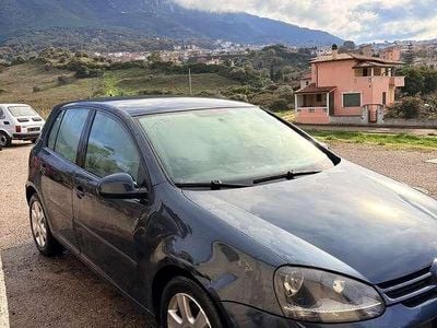 Usata VW Golf V 105 CV (77 kW) 2007 Blu/azzurro Berlina