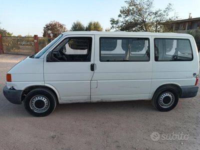 VW Transporter