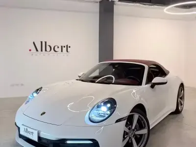 Usata Porsche 911 Carrera Cabriolet 385 CV (283 kW) 2020 Bianco Cabrio