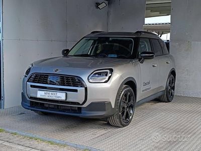Usata Mini Countryman Favoured 170 CV (125 kW) 2024 Grigio SUV