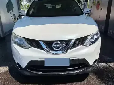 Usata Nissan Qashqai 110 CV (80 kW) 2015 Bianco SUV