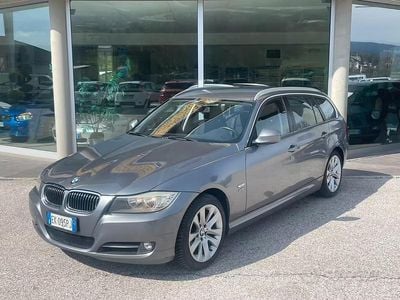 Usata BMW 320 184 CV (135 kW) 2011 Grigio Berlina
