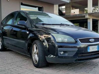 usata Ford Focus 2 - 2006 - ok neo-patentati