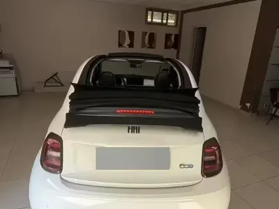 Usata Fiat 500e 42 kW (58 CV) 2022 Cabrio