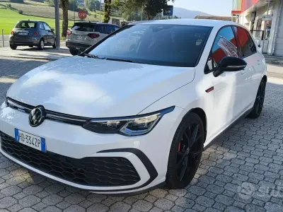 Usata VW Golf VIII GTI 245 CV (180 kW) 2024 Bianco Berlina