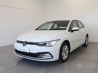 Usata VW Golf VIII Sport 115 CV (84 kW) 2022 Bianco Berlina