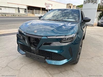 Nuova Alfa Romeo Junior Edizione Speciale 135 CV (99 kW) 2025 Blu SUV