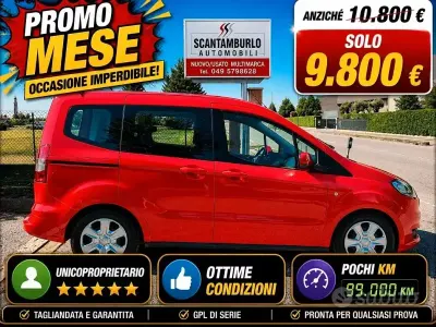 Usata Ford Tourneo Courier Sport 75 CV (55 kW) 2017 Rosso Monovolume