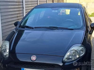 Usata Fiat Punto 2015 Nero Utilitaria