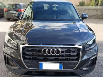 Usata Audi Q2 Admired 116 CV (85 kW) 2022 Grigio SUV