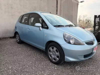 Usata Honda Jazz S 78 CV (57 kW) 2007 Blu Utilitaria