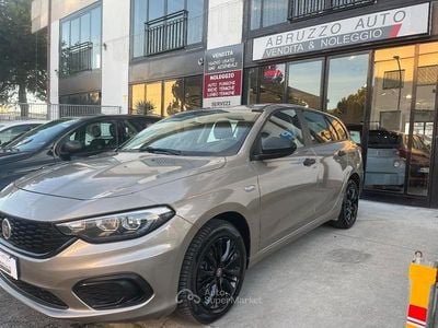 Usata Fiat Tipo Street 95 CV (69 kW) 2020 Beige Station wagon