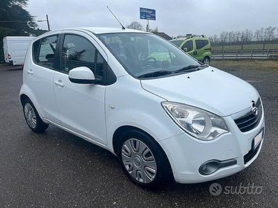 Usata Opel Agila Enjoy 94 CV (69 kW) 2011 Bianco Utilitaria