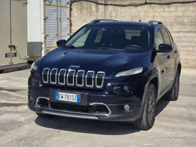 Usata Jeep Cherokee 170 CV (125 kW) 2014 SUV