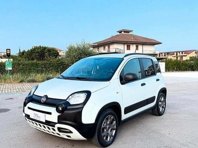 Usata Fiat Panda Cross Cross 69 CV (50 kW) 2020 Bianco Utilitaria