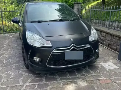 Usata DS Automobiles DS3 Crossback 112 CV (82 kW) 2011 Nero