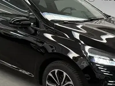 Usata Renault Clio Techno 91 CV (66 kW) 2025 Nero Utilitaria