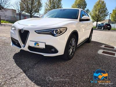 Usata Alfa Romeo Stelvio Business 160 CV (117 kW) 2019 Bianco SUV